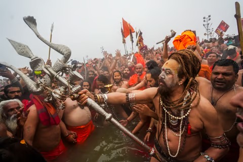 why Naga Sadhu take royal bath first in mahakumbh shahi snan ?