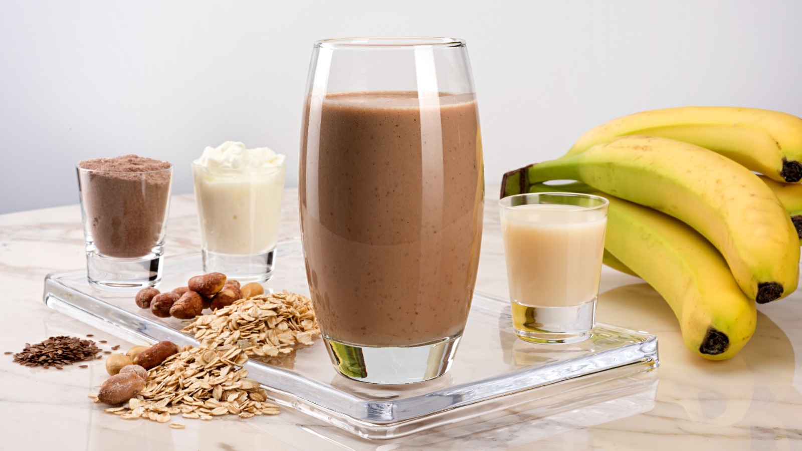 12 Healthy Protein Shakes for Weight Gain