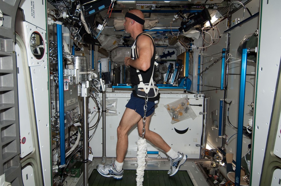 What workouts are required before going into space? 