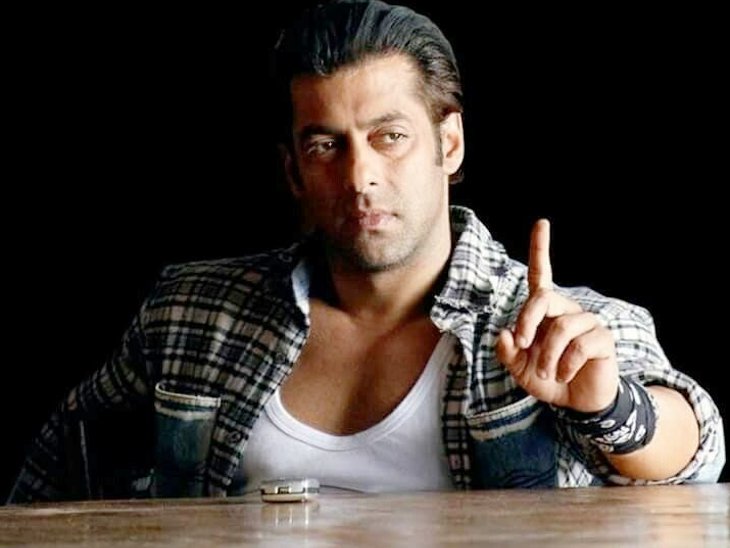 Wanted Hindi Movie Famous Dialogues