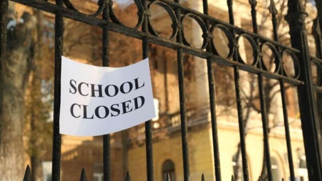 After India Air Strike, Schools And Colleges Were Closed, Know The Full Details