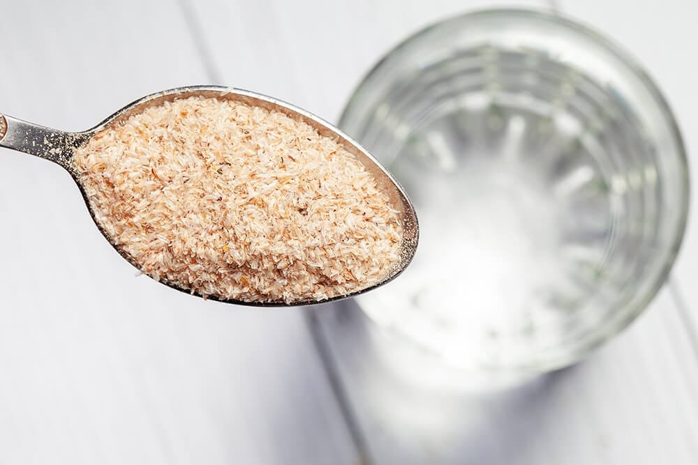 Isabgol Health Benefits : How Does Isabgol Work For Constiption,Gut Health ,stools ,bloating