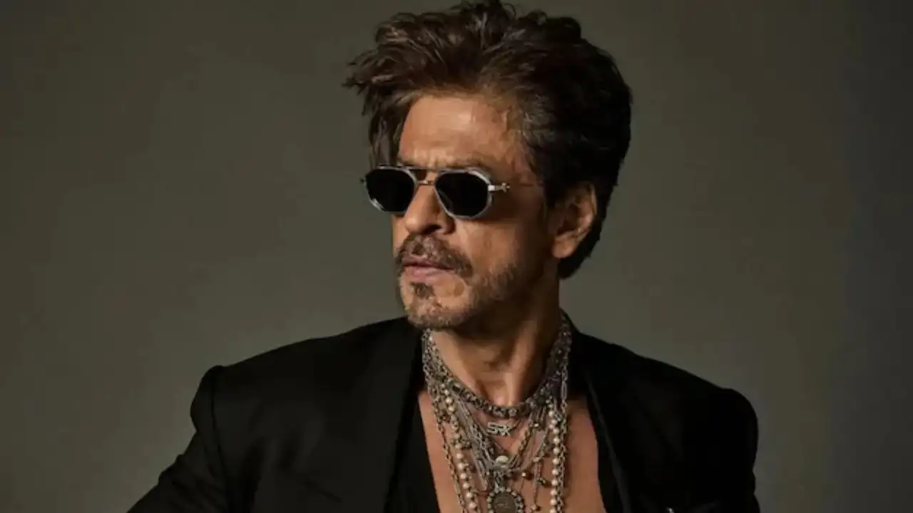 Shah Rukh Khan Wins First National Award , After 33 Years In Cinema