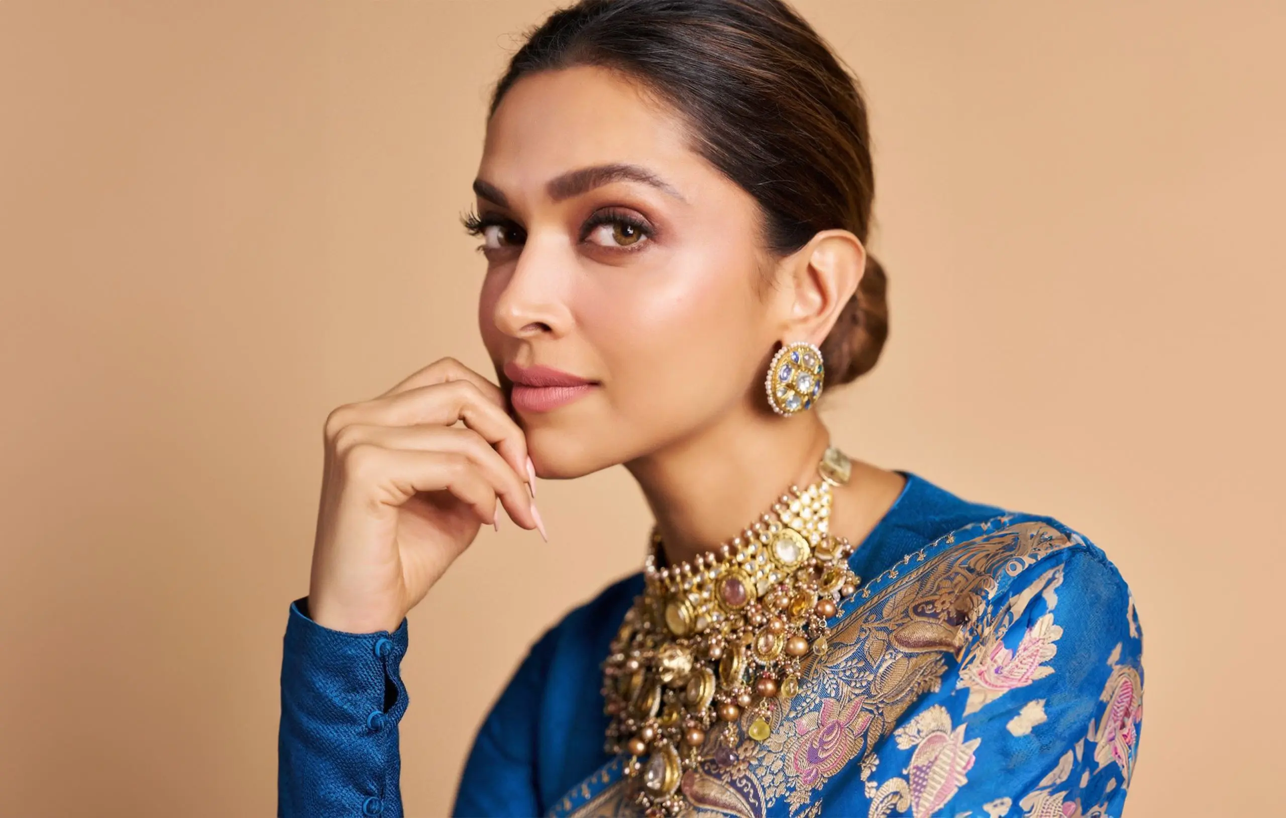 Deepika Padukone First Salary : Now The Actress Is The Owner Of Billions