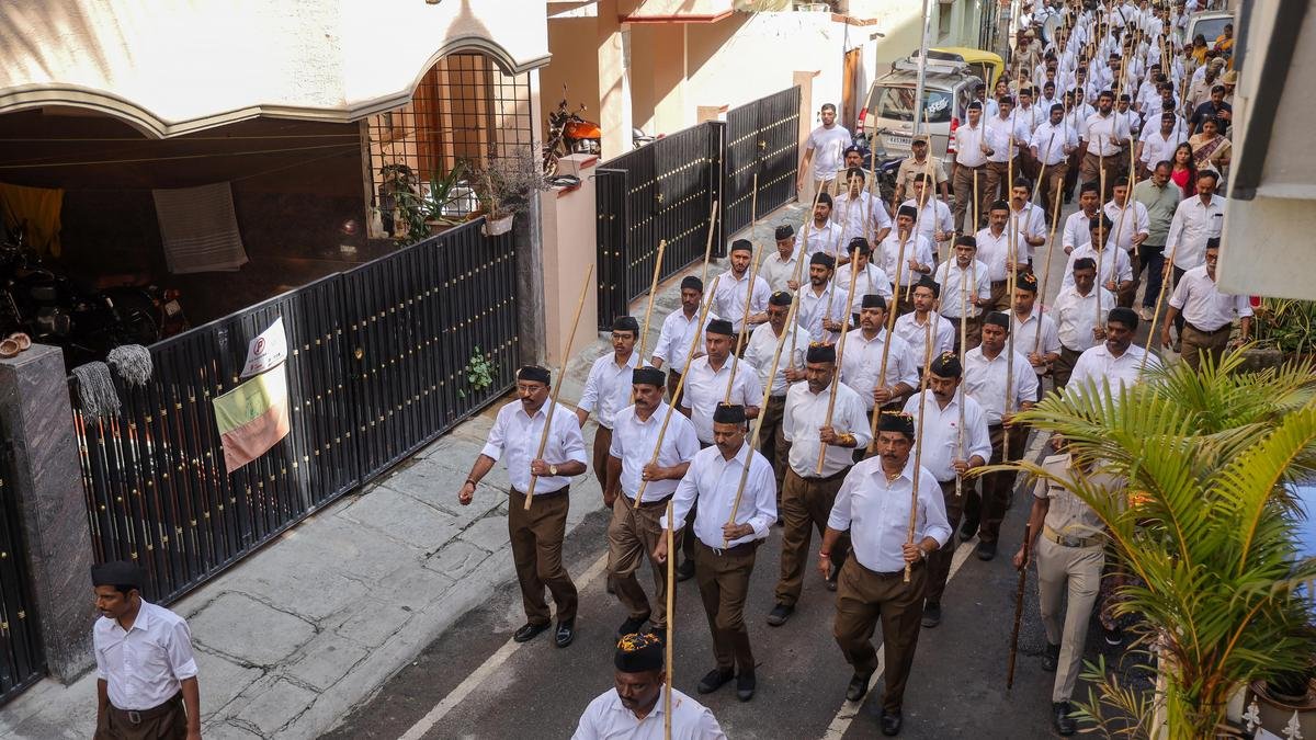Karnataka Cabinet Takes Major Step: RSS Activities Banned in Government Schools and Colleges