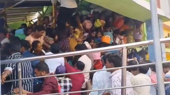 At least 9 dead after stampede breaks out at temple in Andhra Pradesh's Srikakulam