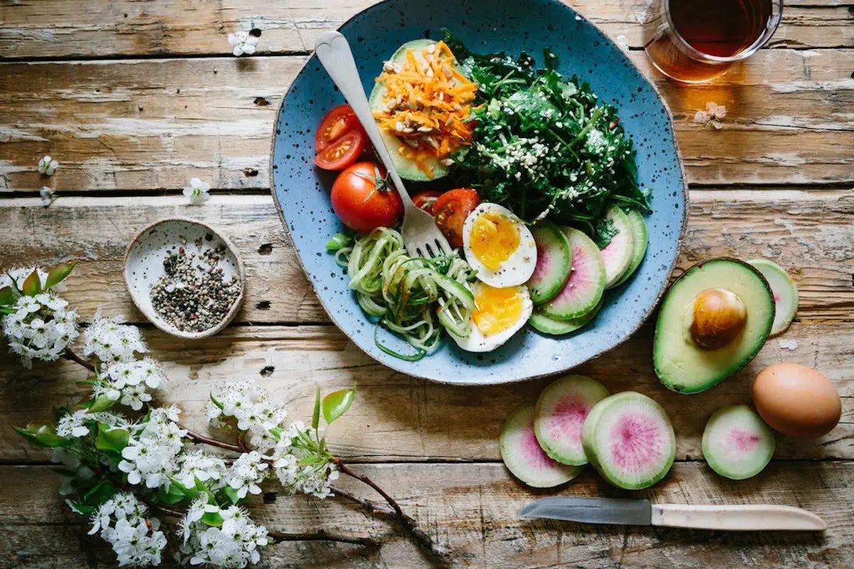 How Much Should You Eat: Know What Ayurveda said..