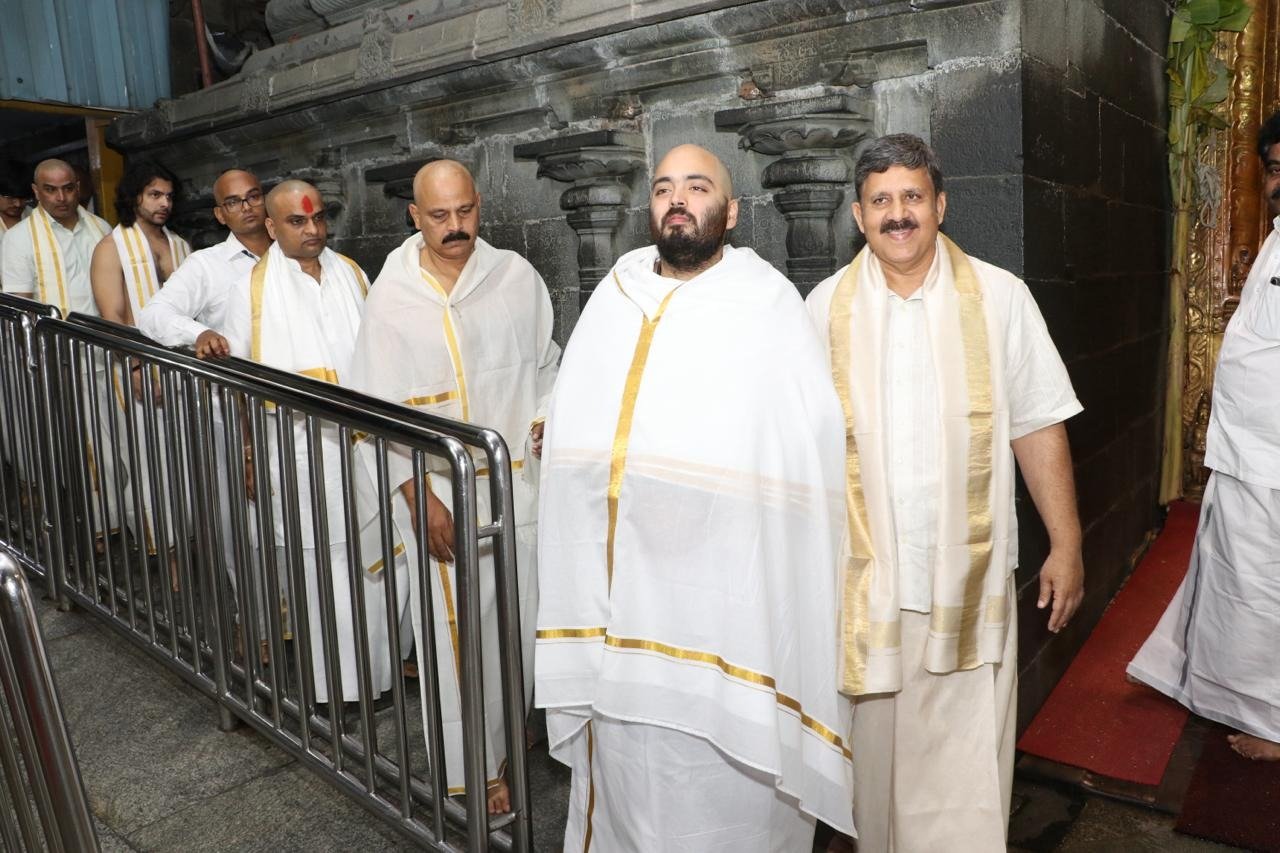 Anant Ambani Visits Tirumala Temple, Donates 25 Electric Buses
