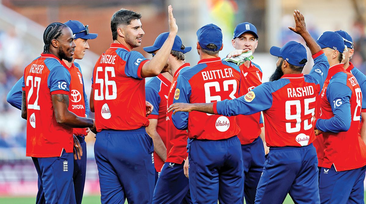 India lose back to back, England lead series 3-0